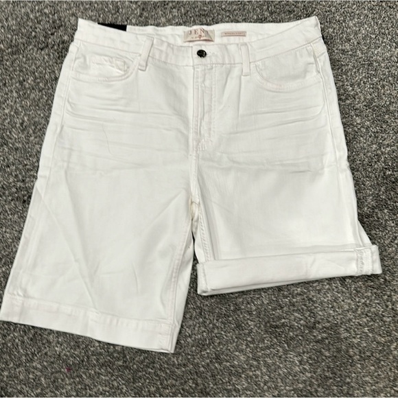 Nwt 7 For All Mankind Jen 7 Bermuda Shorts. Sizes 18 - Picture 2 of 7